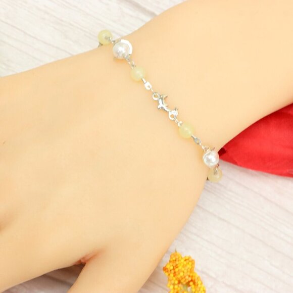 "Trendy Handmade Bracelet – A Thoughtful Gift for Girls & Women | UNVRC1365 - Picture 9 of 10